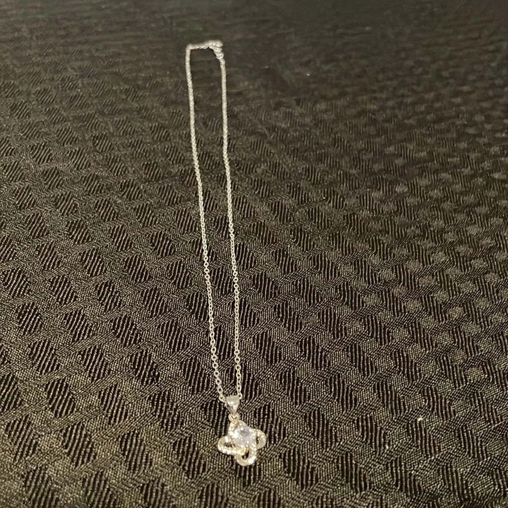 18” sterling silver necklace with Pendent New - Picture 3 of 16